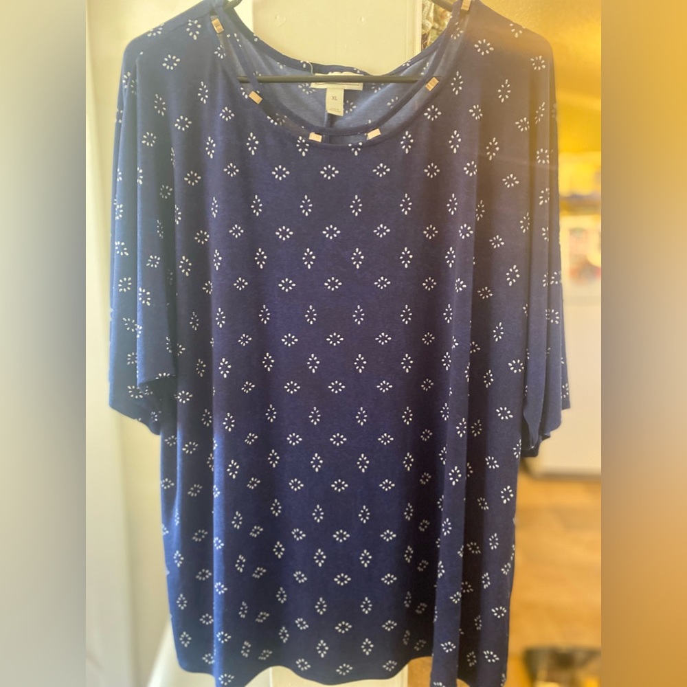 Blouse or Top/ Shirt